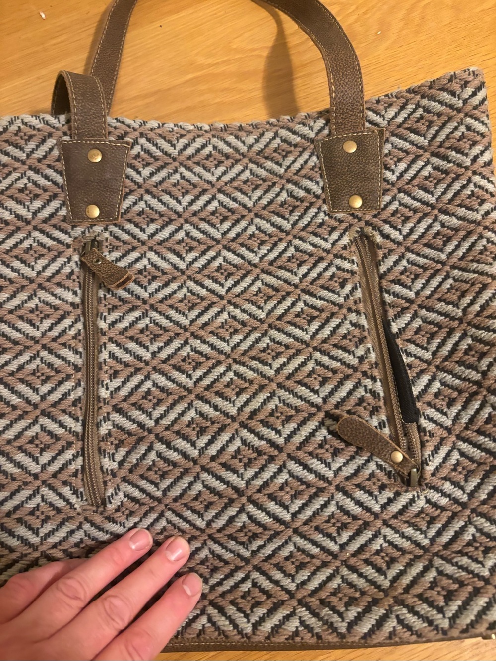 Brown Geometric Pattern Tote with Heart Charm - Picture 8 of 11